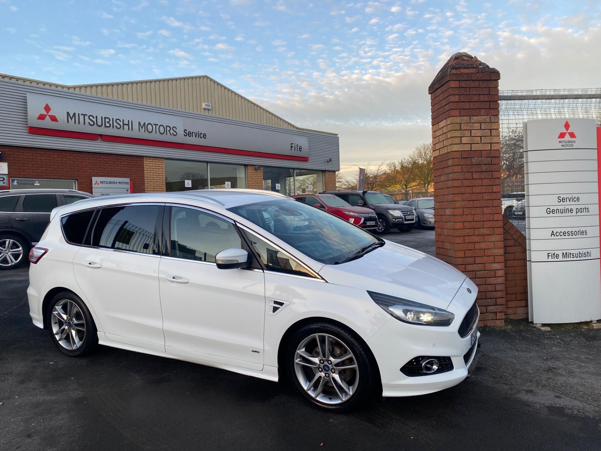 2017 Ford S-MAX