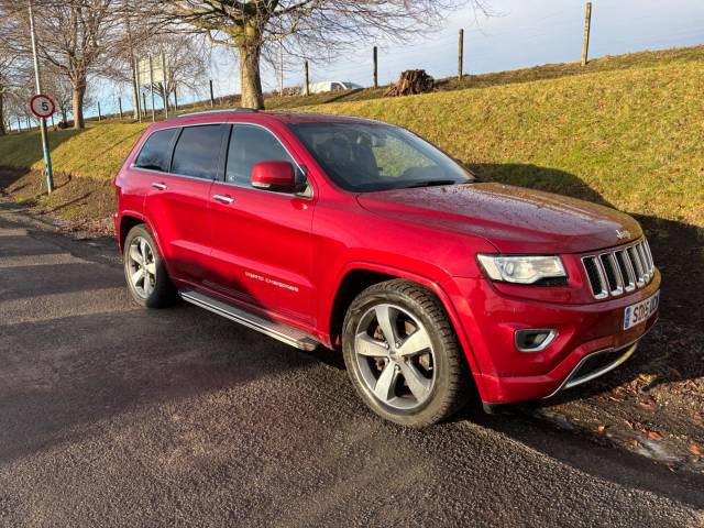 Jeep Grand Cherokee 3.0 CRD Overland 5dr Auto Estate Diesel RED