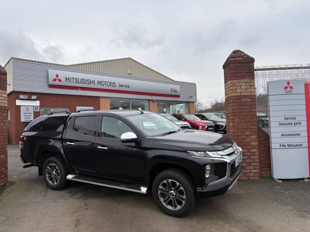 Mitsubishi L200 2.3 Double Cab DI-D 150 Barbarian 4WD Pick Up Diesel BLACK