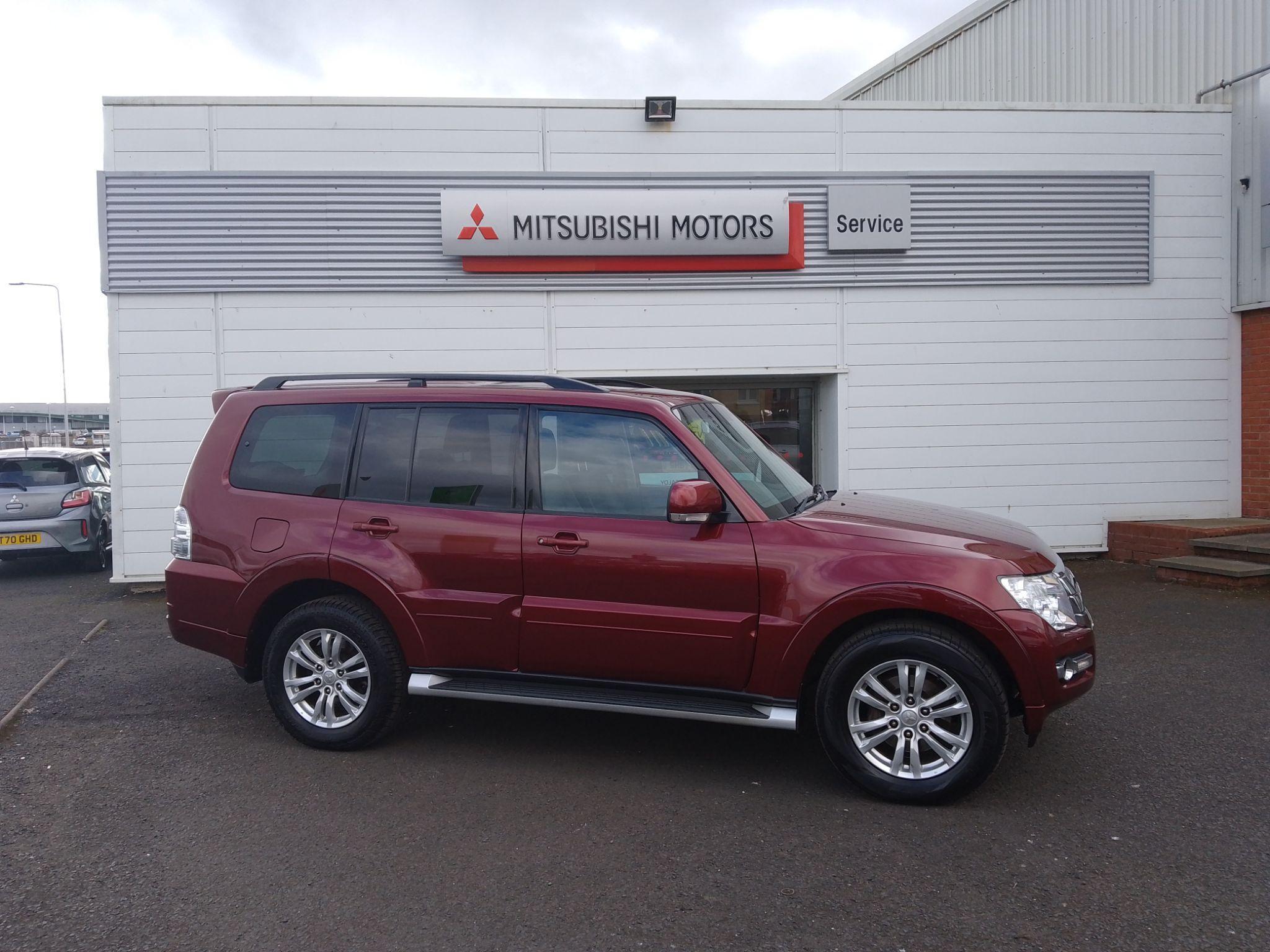 2016 Mitsubishi Shogun